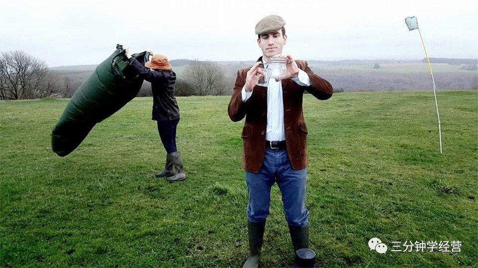 国外空气在中国卖疯了，一瓶220元，呼吸一口一块钱