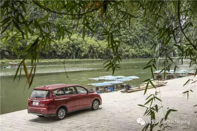 长安凌轩和宝骏730对比视频,长安凌轩对比新款730