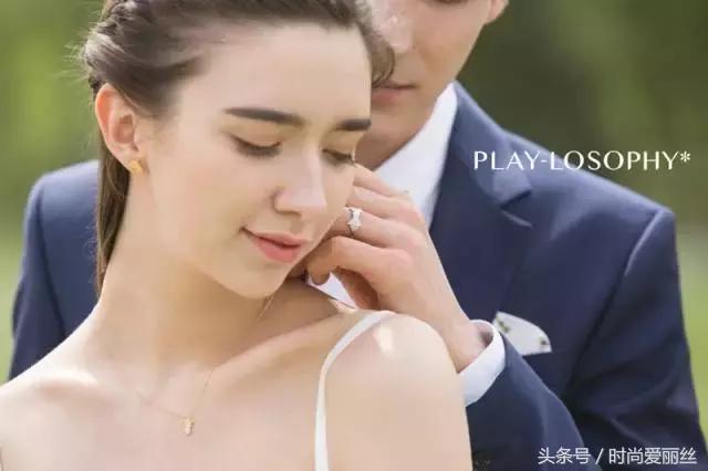 他把妹妹莫文蔚的声音做成戒指送她，定制“会说话”的告白礼物！