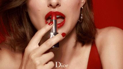 迪奥999豆沙色适合什么样的女生,女人一生必须拥有的一支迪奥999