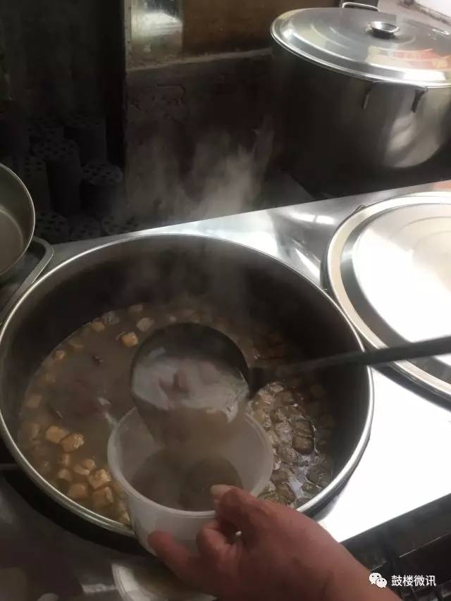 鼓楼美食街有什么好吃的,鼓楼美食一条街西安