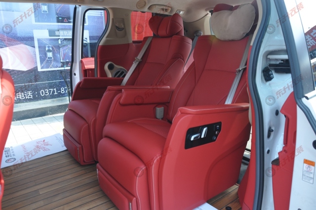 丰田塞纳柚木色耐磨地板,丰田塞纳航空座椅星空顶木地板