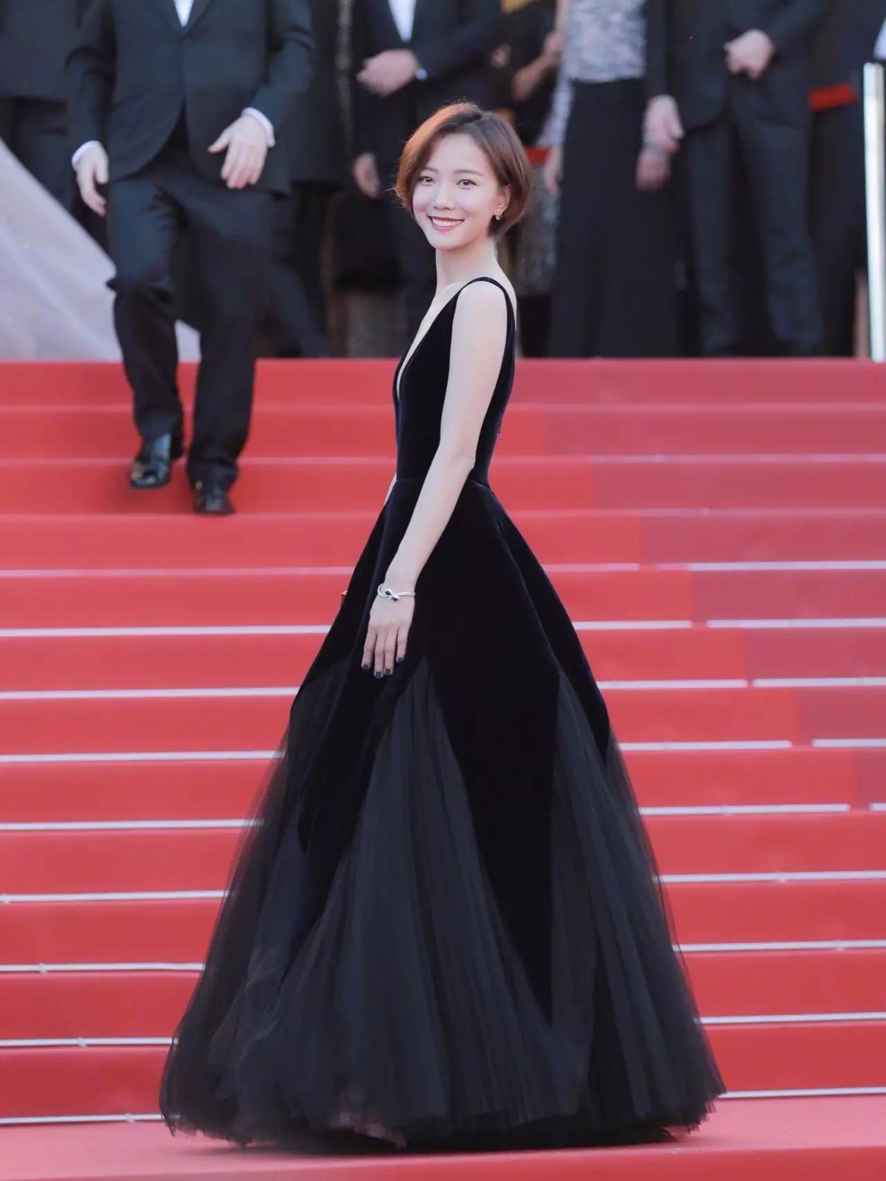 微商走戛纳红毯,网红微商现身戛纳电影节