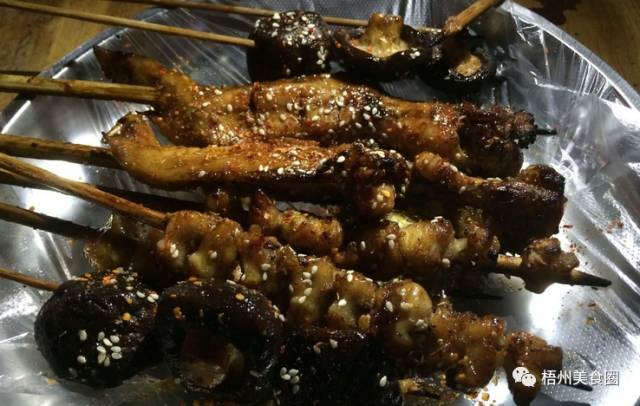 广西梧州当地人去吃的小吃街,梧州最好的特色小吃