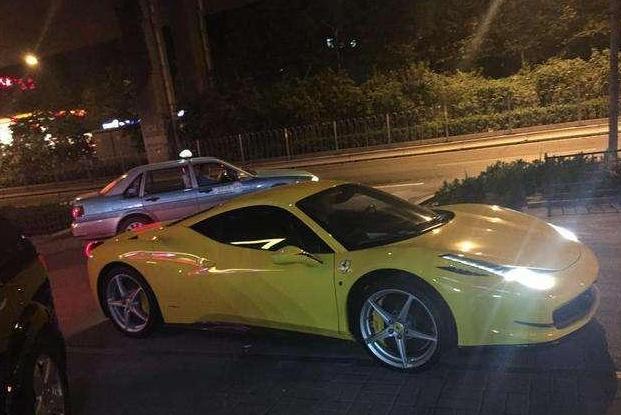 中国男足球员的座驾价格,中国男足队友座驾