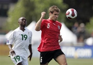 金云彩彩票:继续世青加亚冠组合2串1倍投第三单用优化