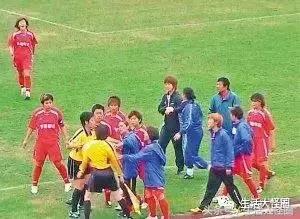 中超最新红黄牌及停赛,中超罚单最新