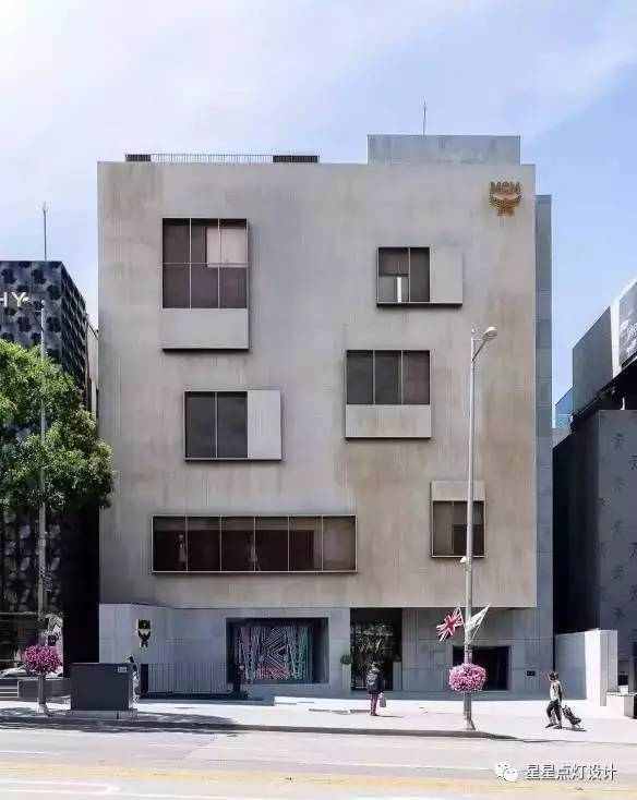 mcm旗舰店购物袋,mcm官方旗舰店包装怎么样