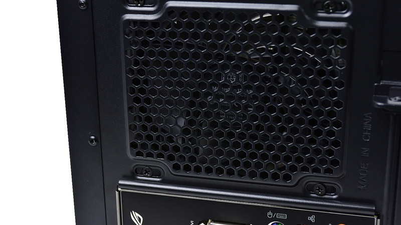 做一个低调的硬汉——塞恩1开箱上机实录