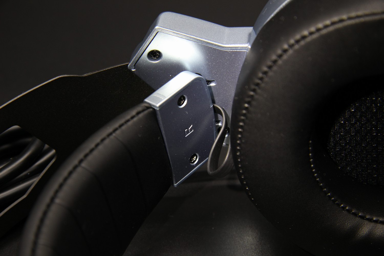 硕美科g941游戏耳机,硕美科入耳游戏耳机推荐