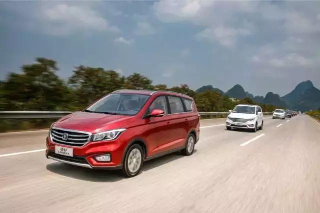 长安凌轩手动挡高速试驾,2017版长安凌轩l.5t七座mpv