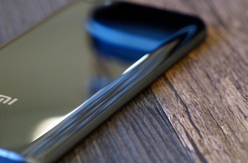 小米6陶瓷版容易有缝隙吗,小米6陶瓷黑和亮黑