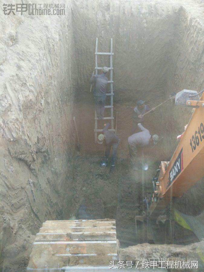 国产挖掘机三一,为什么三一挖掘机这么好