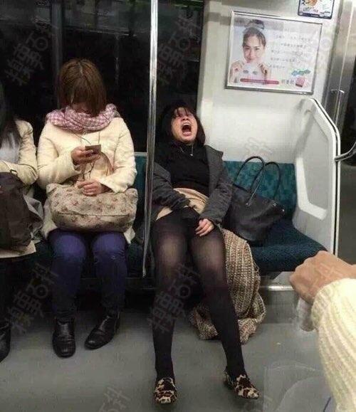 同学聚会讲的经典小笑话,同学聚会笑话幽默段子30年