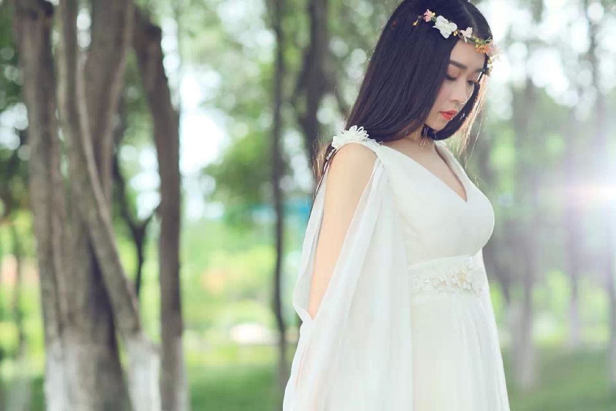 表面强硬的女孩子，更值得被爱