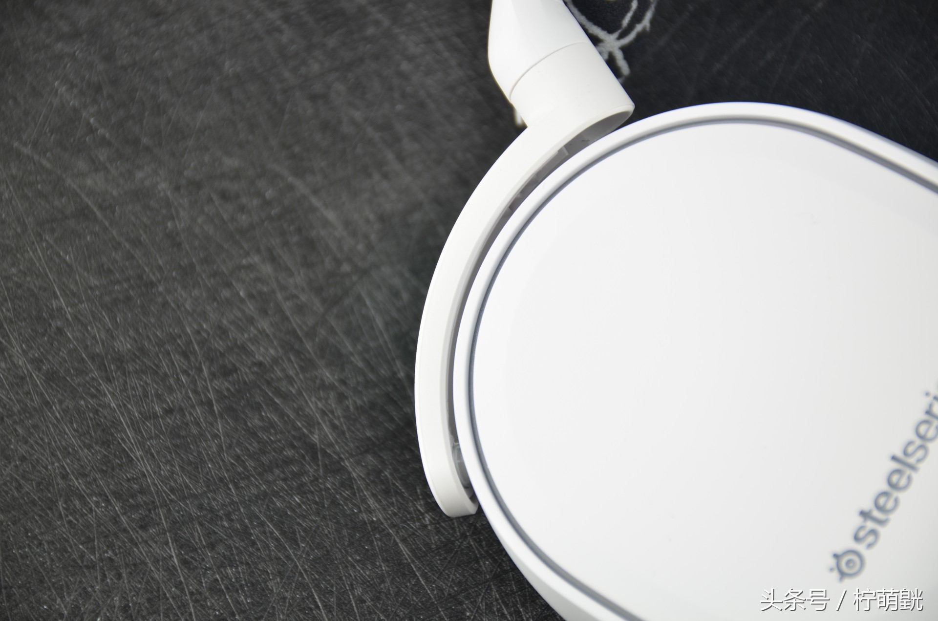 赛睿arctisprime耳机测评,赛睿arctis寒冰5头戴式有线耳机