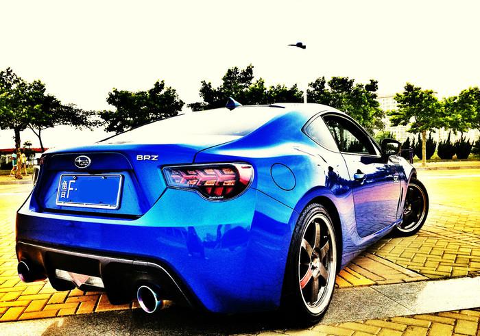 德州车主爆改日产350z,斯巴鲁brz改装成功案例