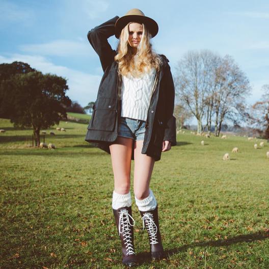 最美的不是下雨天而是和你在一起,雨天最美丽的鞋子