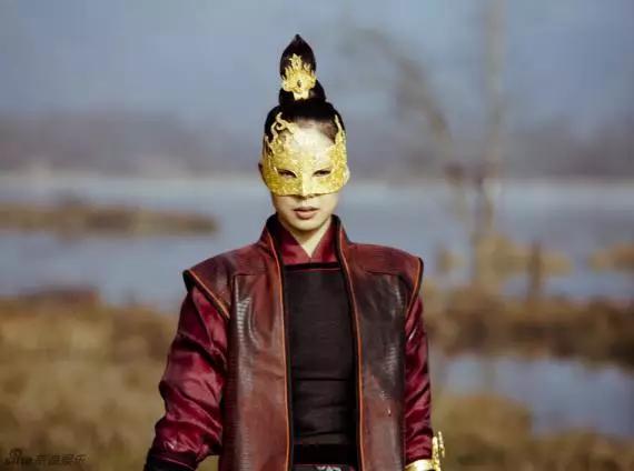 山寨版《最后的晚餐》：面具，虚伪时代的生活野心。|干货