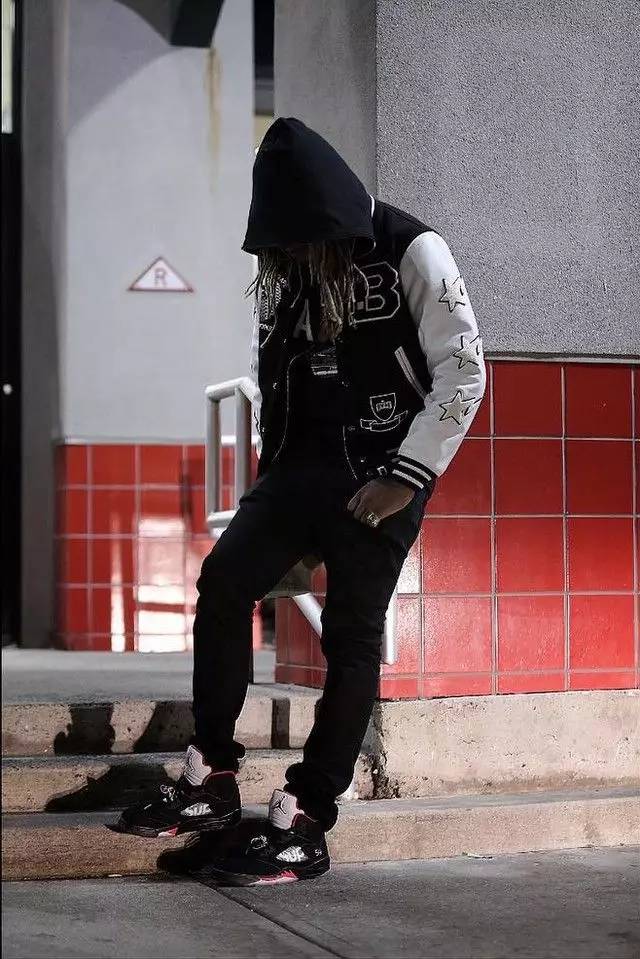 公认最好看的10双鞋运动鞋,2023十佳运动鞋