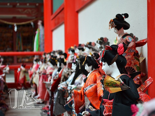 「周五宅话题」诡异与神秘的结合体--日本人偶