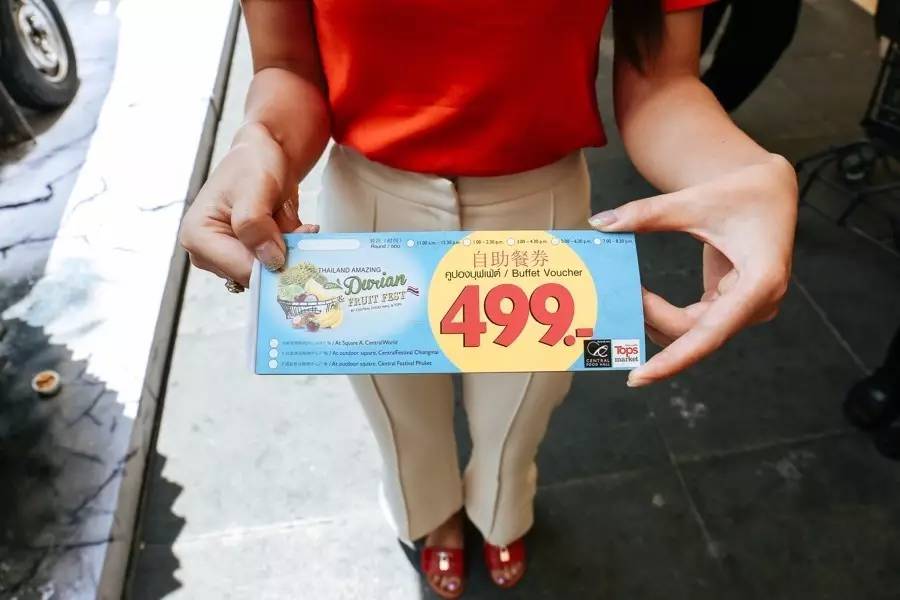 泰国吃榴莲自助餐视频,第一次吃泰国料理