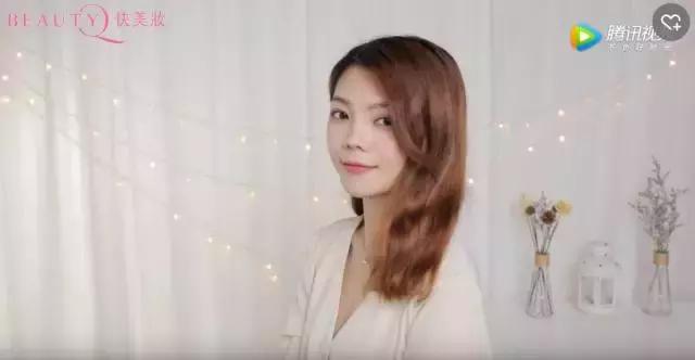 中长发不用打理的发型,不长不短满头卷打理方法