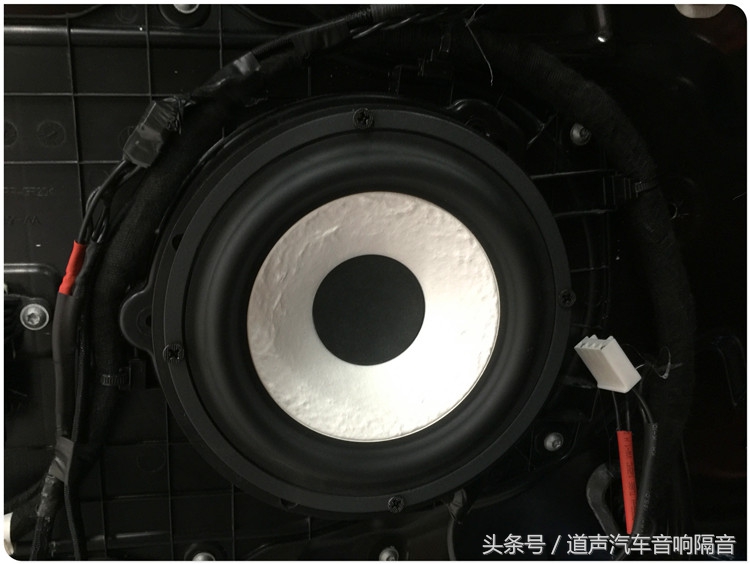 14捷豹xf改装原车喇叭,捷豹xfl音响改装最佳方案