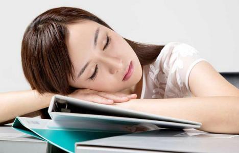 颈椎病自我按摩手法教程,神经根型颈椎病自我按摩