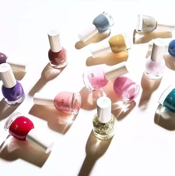 手是女人的第二张脸你们说对吗,手是女人的第二张脸谁说的