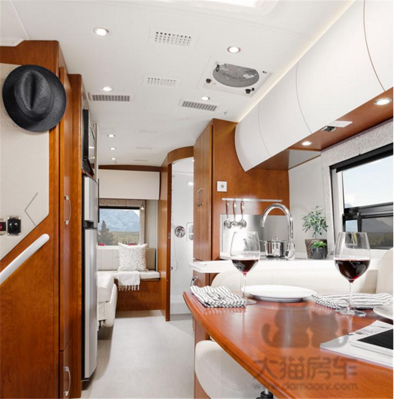 奔驰房车斯宾特豪华大空间,奔驰豪华房车零下50度旅行