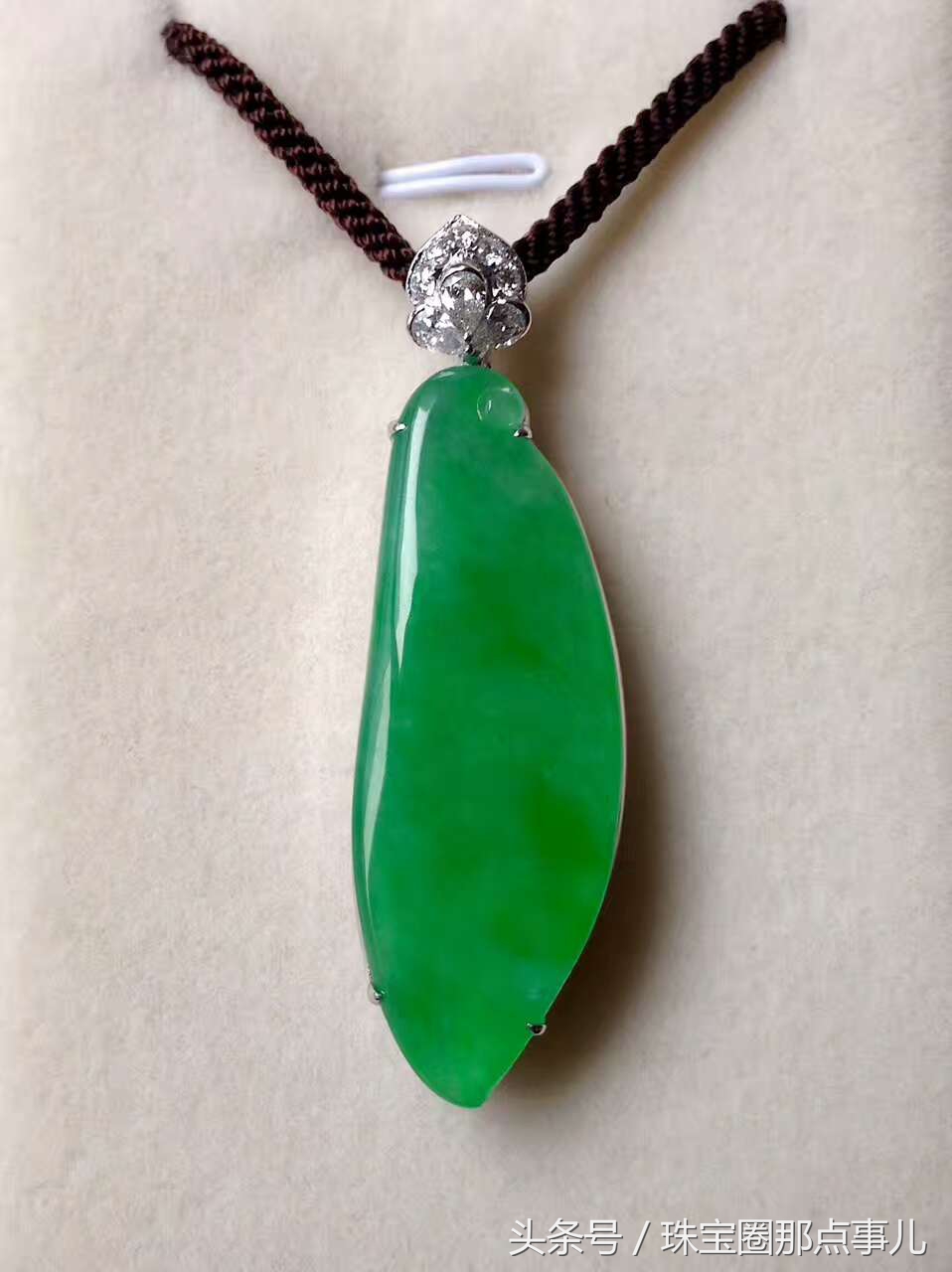 线下买翡翠不退不换怎么解决,低价买的翡翠高价卖出合法不