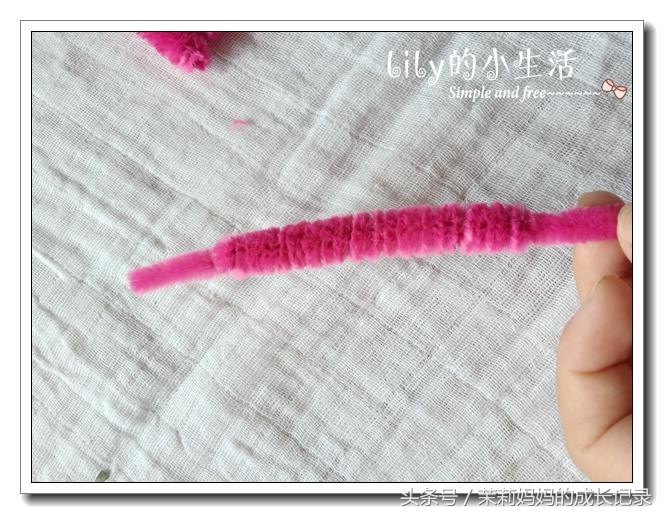 扭扭棒做小皇冠,如何用扭扭棒做一个小的皇冠