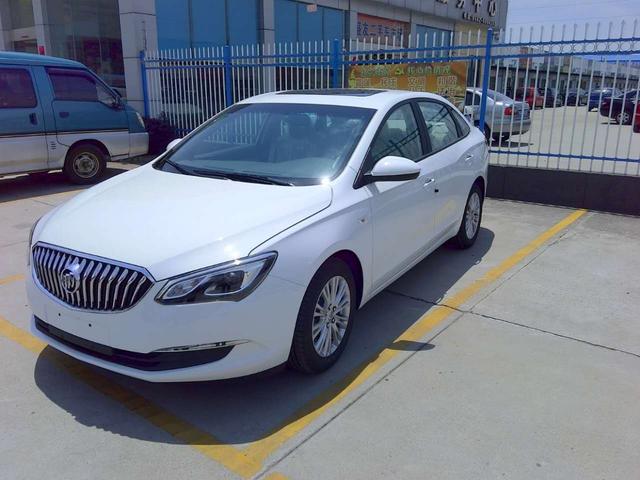 13万左右的别克英朗,13款的别克英朗200块钱能跑几公里