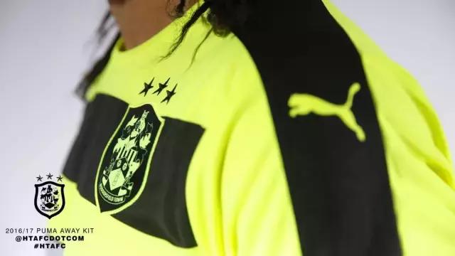 哈德斯菲尔德球衣2018,英冠哈德斯菲尔德主场球衣