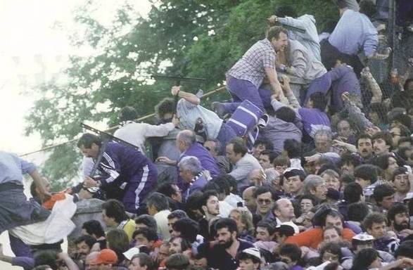 改变足球的分水岭：体育场上39位球迷死亡，300多人受伤