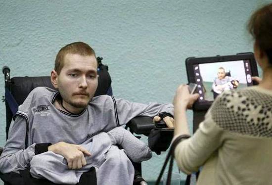 鎹釜瑙掑害鐪嬩腑鍥戒笌缇庡浗,涓鐪嬪尰鐢熺殑宸埆