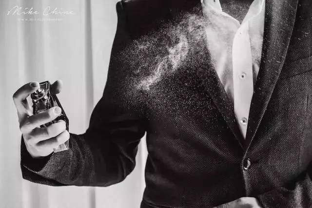 帖红妆·香水｜夏天到，你需要的是品位而不是“人”味