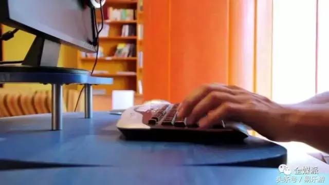 网咖猥琐发育！这些“窝点”正成为年轻人的新江湖