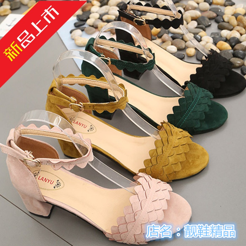 鞋后面磨脚脖子怎么处理图解,鞋后跟磨脚怎么办最快解决方法