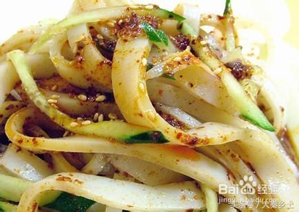 陕西家乡小吃介绍,陕西特产店的美食怎么吃