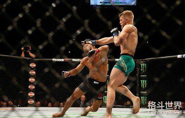 ufc羽量级回归,ufc名将嘴炮麦格雷戈宣布退役