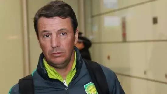 重庆力帆vs北京国安cctv直播吗,国安输球主教练