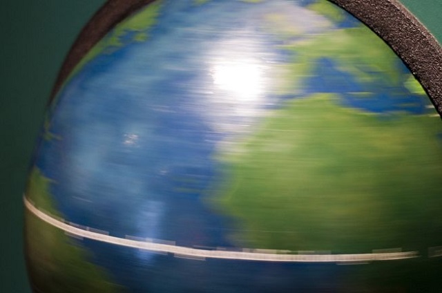 如果没有月球地球会成什么样,没有月球地球