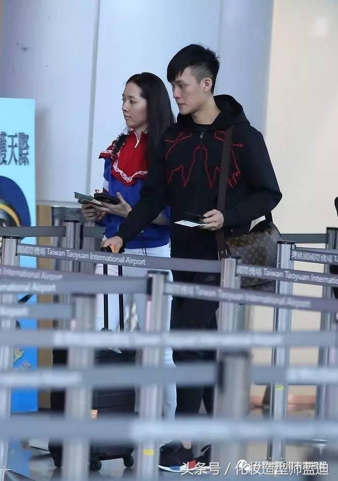 江疏影私服曝光,刘诗诗江疏影pk风衣新穿搭