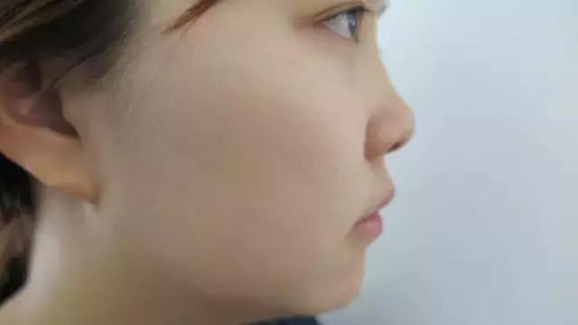 拒绝油腻底妆技巧,夏季用气垫怎么打底妆