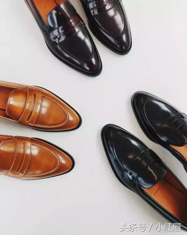 怎么根据脚型选择鞋子,不同脚型适合的鞋子