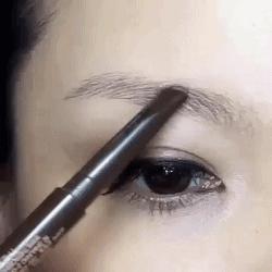 眉毛浅画法教程,眉毛淡化妆步骤