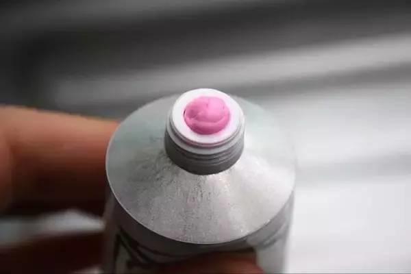 除了好看还不够,这个部位的亮白千万别忽略