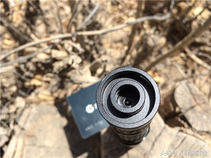 能给手机充电也能当支架,能给手机充电能连wifi的充电宝